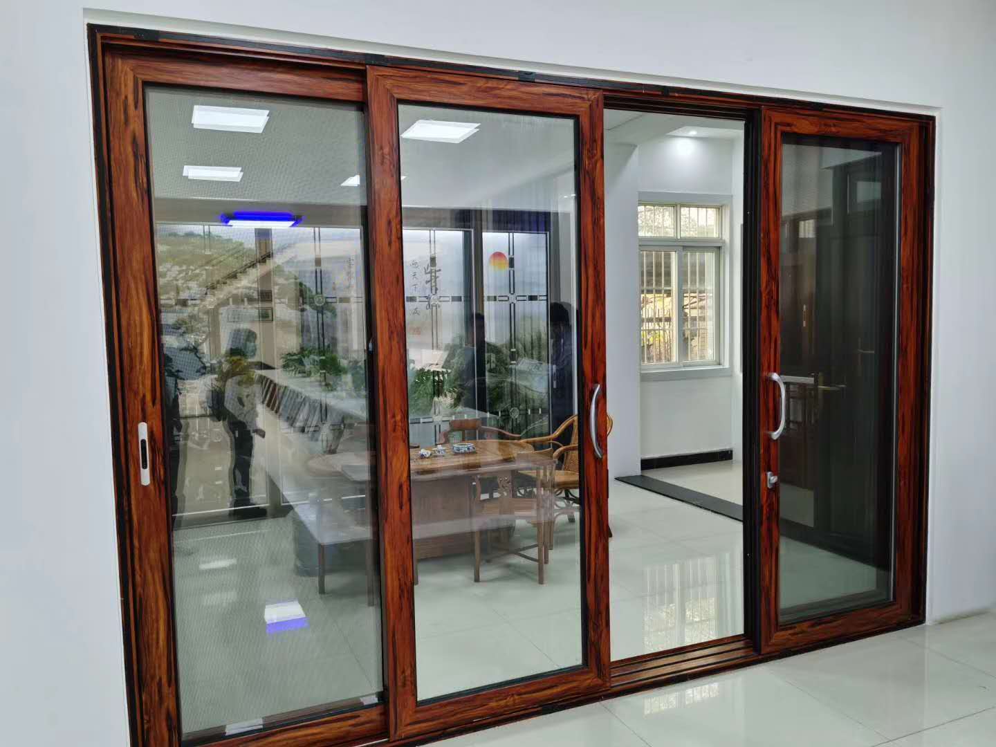  Aluminum Alloy Wood Grain Transfer sliding door